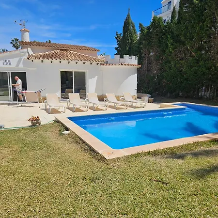 Chalet Silvia Locdenia *