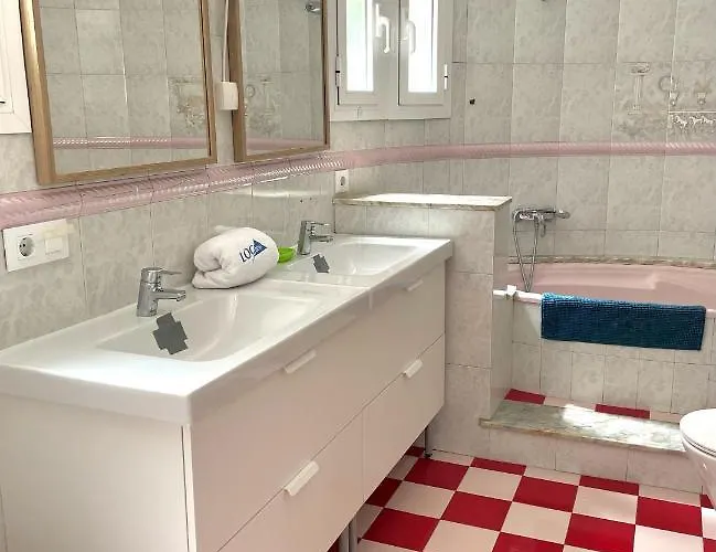 Silvia Locdenia Denia